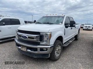 2019 Ford F-350 Platinum with VIN 1FT7W3B60KEF59599, listed as a IAAI auction lot 42677821 with 125,789 mi miles and . Bid and sale history available at DreamBid. Image 8.