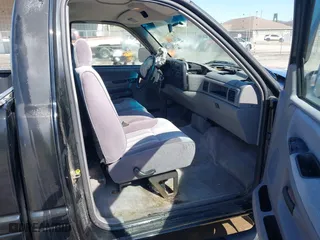 1996 Dodge Ram 1500 with VIN 1B7HC16YXTS701778, listed as a IAAI auction lot 41753120 with 110,204 mi miles. Bid and sale history available at carsss.com. Image 5.