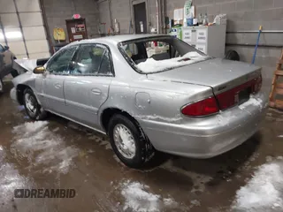 2002 Buick Century Limited with VIN 2G4WY55J621165314, listed as a IAAI auction lot 41599196 with 100,000 mi miles. Bid and sale history available at carsss.com. Image 3.