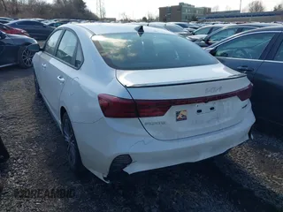 2022 Kia Forte GT-Line with VIN 3KPF54ADXNE485587, listed as a IAAI auction lot 41672256 with 26,337 mi miles and . Bid and sale history available at carsss.com. Image 3.