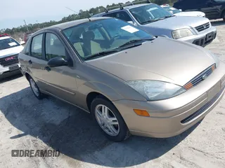 2004 Ford Focus SE with VIN 1FAFP34364W187989, listed as a IAAI auction lot 41838413 with 111,406 mi miles and . Bid and sale history available at carsss.com. Image 1.