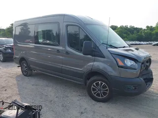 2021 Ford Transit Cargo с VIN 1FTBR1C8XMKA71142, выставлен на аукционе IAAI как лот 42412437 с пробегом 67 395 миль миль и . История ставок и продаж доступна на DreamBid. Изображение 1.