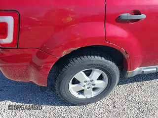 2009 Ford Escape XLS с VIN 1FMCU02709KC80088, выставлен на аукционе IAAI как лот 41991739 с пробегом 200 496 миль миль и . История ставок и продаж доступна на DreamBid. Изображение 6.
