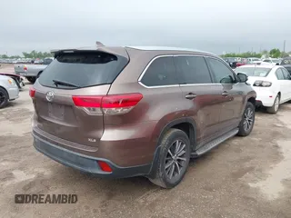 2017 Toyota Highlander XLE with VIN 5TDKZRFH1HS201561, listed as a IAAI auction lot 41841439 with 110,644 mi miles and . Bid and sale history available at DreamBid. Image 4.