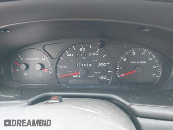 2003 Ford Taurus SES Standard with VIN 1FAFP55S63G176291, listed as a IAAI auction lot 42079514 with 173,623 mi miles. Bid and sale history available at carsss.com. Image 7.