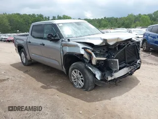 2022 Toyota Tundra SR5 with VIN 5TFLA5DB7NX053845, listed as a IAAI auction lot 42419271 with 17,931 mi miles and . Bid and sale history available at DreamBid. Image 1.