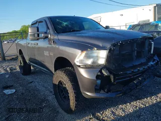 2018 Ram 1500 Tradesman with VIN 1C6RR7FT5JS351510, listed as a IAAI auction lot 41975886 with 103,501 mi miles and . Bid and sale history available at DreamBid. Image 1.