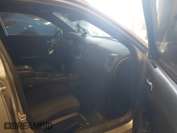 2015 Dodge Charger SXT with VIN 2C3CDXHG0FH851638, listed as a IAAI auction lot 42144753 with 188,929 mi miles and . Bid and sale history available at DreamBid. Image 5.