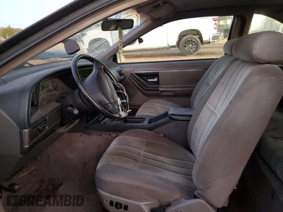 1989 Ford Thunderbird z VIN 1FAPP6047KH147586, wystawiony jako Copart lot #81057294 z przebiegiem 249 369 mil mil oraz Szkoda całkowita • Salvage title. Historia ofert i sprzedaży dostępna na DreamBid. Obrazek 7.