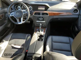 2013 Mercedes-Benz C 300 Sport с VIN WDDGF8AB0DR273278, выставлен на аукционе Copart как лот 46978945 с пробегом 50 400 миль миль и Списание • Salvage title. История ставок и продаж доступна на DreamBid. Изображение 8.