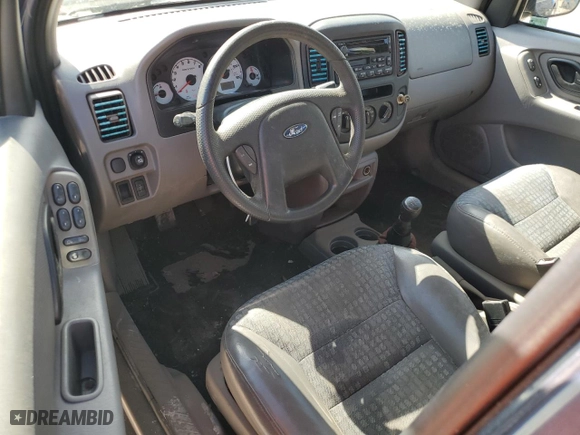 2001 Ford Escape XLS with VIN 1FMYU01BX1KB53168, listed as a Copart auction lot 76547834 with 71,025 mi miles and Salvage Title. Bid and sale history available at carsss.com. Image 8.