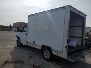 2008 GMC Savana Commercial 9E9 SRW with VIN 1GDGG31C581911818, listed as a Copart auction lot 85302684 with 192,740 mi miles and Salvage Title. Bid and sale history available at carsss.com. Image 2.