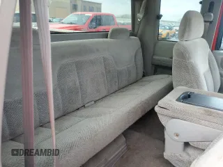1997 GMC Sierra 1500 z VIN 1GTEK19R3VE545661, wystawiony jako Copart lot #50212975 z przebiegiem 2 827 591 mil mil oraz Czysty tytuł • Clean title. Historia ofert i sprzedaży dostępna na DreamBid. Obrazek 10.