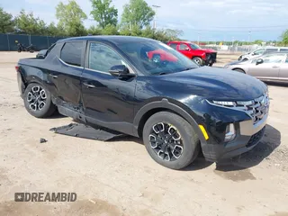 2022 Hyundai Santa Cruz SEL with VIN 5NTJBDAE2NH000464, listed as a IAAI auction lot 42329921 with 32,890 mi miles and . Bid and sale history available at DreamBid. Image 1.