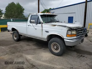 1997 Ford F-250 z VIN 3FTHF26H1VMA08574, wystawiony jako Copart lot #61541455 z przebiegiem Nie podano mil oraz Szkoda całkowita • Salvage title. Historia ofert i sprzedaży dostępna na DreamBid. Obrazek 4.