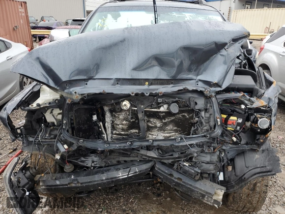 2008 Toyota Sequoia Platinum with VIN 5TDBY67AX8S022387, listed as a Copart auction lot 39725884 with 0 mi miles and Salvage Title. Bid and sale history available at carsss.com. Image 12.