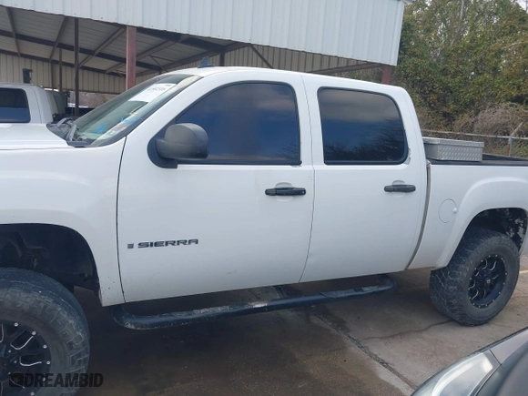 2008 GMC Sierra 1500 SLE1 with VIN 3GTEK13378G130943, listed as a IAAI auction lot 41502316 with 330,345 mi miles. Bid and sale history available at carsss.com. Image 14.