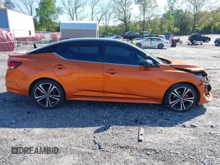 2022 Nissan Sentra SR z VIN 3N1AB8DV2NY308788, wystawiony jako IAAI lot #41999775 z przebiegiem 33 024 mil mil oraz . Historia ofert i sprzedaży dostępna na DreamBid. Obrazek 13.