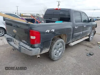 2010 Chevrolet Silverado 1500 LT with VIN 3GCRCSE0XAG228684, listed as a IAAI auction lot 40975818 with 264,129 mi miles and . Bid and sale history available at DreamBid. Image 4.