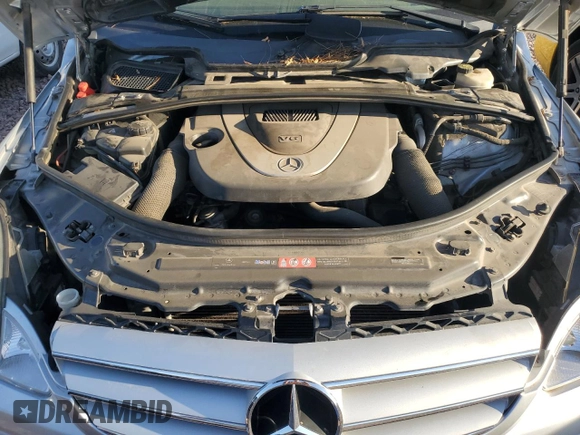 2006 Mercedes-Benz R 3.5L with VIN 4JGCB65E26A003527, listed as a Copart auction lot 71373344 with 146,786 mi miles and Clean title. Bid and sale history available at DreamBid. Image 12.