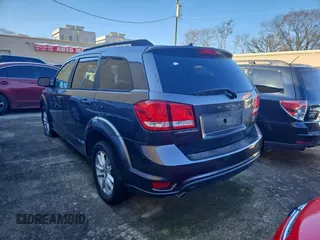 2017 Dodge Journey SXT with VIN 3C4PDCBG4HT533952, listed as a Copart auction lot 43207705 with 155,060 mi miles and Clean title. Bid and sale history available at DreamBid. Image 3.