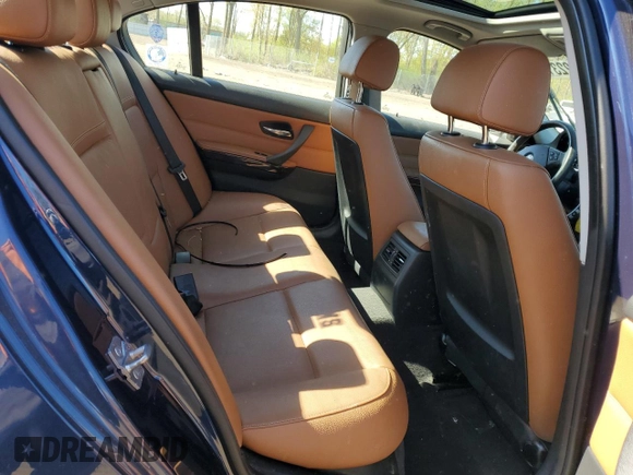 2011 BMW 3 Series 328i xDrive with VIN WBAPK5C51BF122862, listed as a Copart auction lot 55223145 with 115,233 mi miles and Clean Title. Bid and sale history available at carsss.com. Image 10.