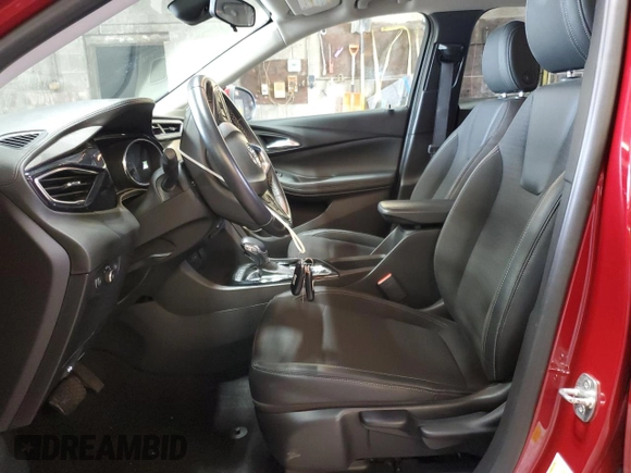 2020 Buick Encore GX Preferred with VIN KL4MMBS28LB099959, listed as a Copart auction lot 64276195 with 25,901 mi miles and Salvage title. Bid and sale history available at DreamBid. Image 7.