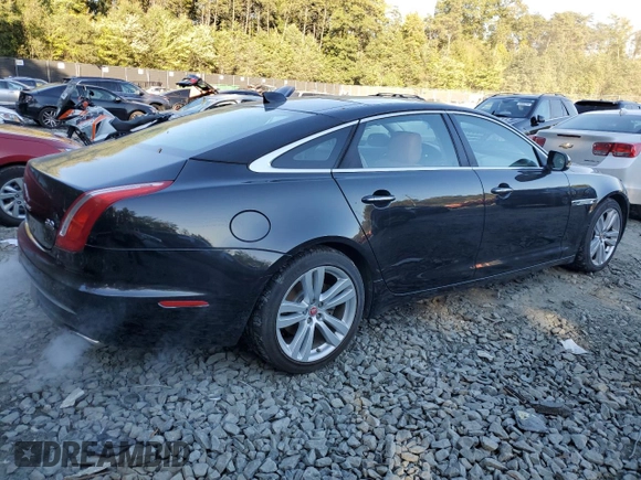 2016 Jaguar XJ Portfolio с VIN SAJWJ2GD5G8W02952, выставлен на аукционе Copart как лот 75216074 с пробегом 98 766 миль миль и Чистый • Clean title. История ставок и продаж доступна на DreamBid. Изображение 3.