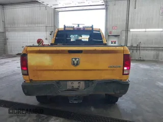 2017 Ram 2500 Tradesman z VIN 3C6TR5CT0HG711590, wystawiony jako IAAI lot #42516927 z przebiegiem 55 073 mil mil oraz . Historia ofert i sprzedaży dostępna na DreamBid. Obrazek 17.