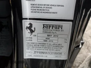 2012 Ferrari 458 Italia z VIN ZFF68NHA1C0189096, wystawiony jako Copart lot #85105234 z przebiegiem 13 473 mil mil oraz Szkody całkowita. Historia ofert i sprzedaży dostępna na DreamBid. Obrazek 12.
