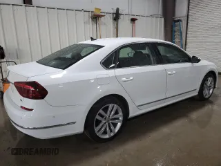 2018 Volkswagen Passat SEL Premium z VIN 1VWCA7A33JC017304, wystawiony jako Copart lot #86557824 z przebiegiem 74 001 mil mil oraz Szkoda całkowita • Salvage title. Historia ofert i sprzedaży dostępna na DreamBid. Obrazek 3.