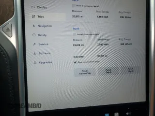 2017 Tesla Model S 100D с VIN 5YJSA1E21HF188840, выставлен на аукционе Copart как лот 62683685 с пробегом 90 101 миль миль и Списание • Salvage title. История ставок и продаж доступна на DreamBid. Изображение 9.