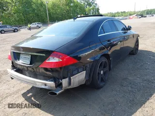 2007 Mercedes-Benz CLS 550 with VIN WDDDJ72X17A100720, listed as a IAAI auction lot 42229168 with 174,806 mi miles and . Bid and sale history available at DreamBid. Image 4.