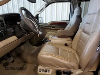 2005 Ford Excursion Limited with VIN 1FMNU43S55EC42397, listed as a Copart auction lot 57301215 with 182,860 mi miles and Non repairable. Bid and sale history available at DreamBid. Image 7.