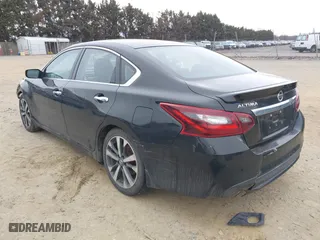 2017 Nissan Altima 2.5 SR with VIN 1N4AL3AP5HC475622, listed as a IAAI auction lot 41510202 with 132,074 mi miles. Bid and sale history available at carsss.com. Image 3.