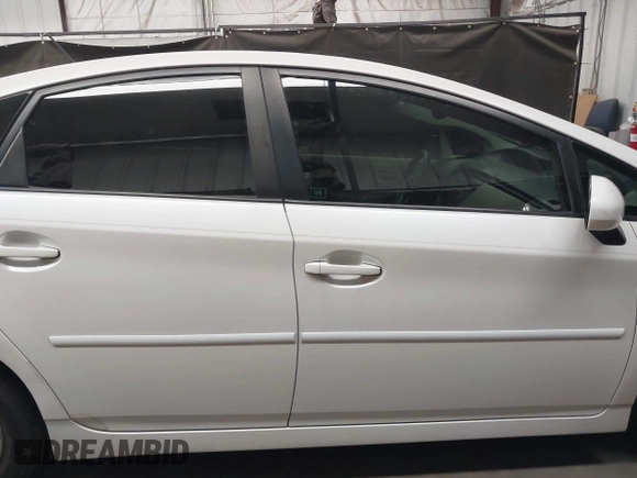 2011 Toyota Prius I with VIN JTDKN3DU1B0323839, listed as a IAAI auction lot 42099239 with 94,935 mi miles and . Bid and sale history available at DreamBid. Image 13.