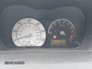 2005 Scion xA z VIN JTKKT624X50089997, wystawiony jako IAAI lot #41686627 z przebiegiem 213 343 mil mil oraz . Historia ofert i sprzedaży dostępna na DreamBid. Obrazek 15.