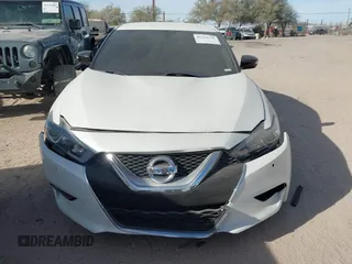2018 Nissan Maxima SV with VIN 1N4AA6AP5JC380071, listed as a IAAI auction lot 41225731 with 138,256 mi miles. Bid and sale history available at carsss.com. Image 13.
