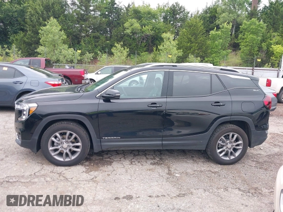 2024 GMC Terrain SLT с VIN 3GKALVEG8RL364749, выставлен на аукционе IAAI как лот 42397708 с пробегом 24 710 миль миль и . История ставок и продаж доступна на DreamBid. Изображение 14.
