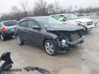 2019 Honda HR-V EX-L with VIN 3CZRU6H77KM735942, listed as a IAAI auction lot 41523646 with 163,893 mi miles. Bid and sale history available at carsss.com. Image 1.