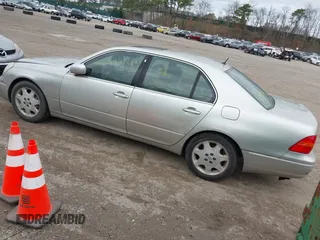 2003 Lexus LS 430 with VIN JTHBN30F630112725, listed as a IAAI auction lot 42023179 with Not Provided miles and . Bid and sale history available at DreamBid. Image 3.