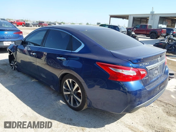 2016 Nissan Altima SL with VIN 1N4AL3AP3GC290953, listed as a IAAI auction lot 42003026 with 153,869 mi miles and . Bid and sale history available at carsss.com. Image 3.