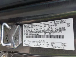 2013 Ford Escape SE z VIN 1FMCU0G9XDUB65263, wystawiony jako IAAI lot #42465579 z przebiegiem 196 751 mil mil oraz . Historia ofert i sprzedaży dostępna na DreamBid. Obrazek 9.