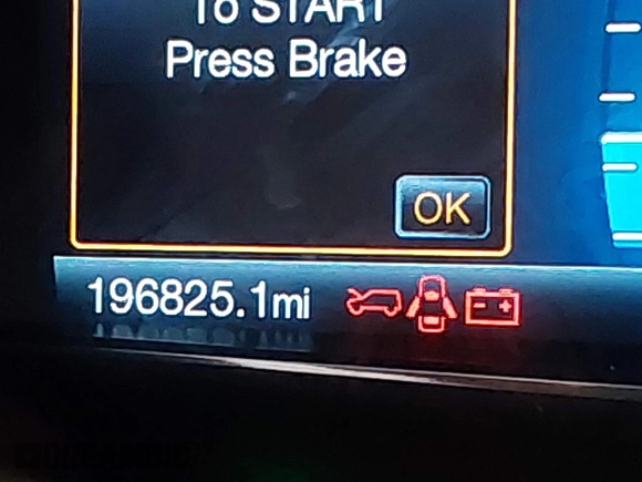 2017 Ford Explorer XLT z VIN 1FM5K8D80HGD83712, wystawiony jako IAAI lot #42442129 z przebiegiem 196 825 mil mil oraz . Historia ofert i sprzedaży dostępna na DreamBid. Obrazek 16.