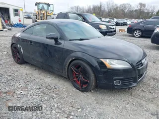 2011 Audi TT Premium Plus z VIN TRUBFAFK6B1020214, wystawiony jako IAAI lot #41519343 z przebiegiem 140 344 mil mil oraz . Historia ofert i sprzedaży dostępna na DreamBid. Obrazek 1.
