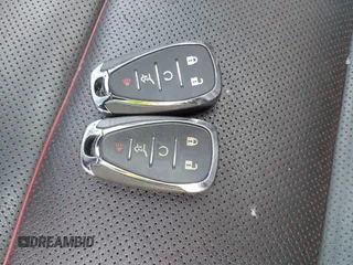 2020 Chevrolet Blazer RS z VIN 3GNKBKRS2LS610070, wystawiony jako IAAI lot #42455099 z przebiegiem 38 030 mil mil oraz . Historia ofert i sprzedaży dostępna na DreamBid. Obrazek 11.