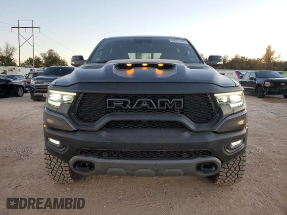 2022 Ram 1500 with VIN 0K0638713856, listed as a Copart auction lot 80997374 with 21,681 mi miles and Clean title. Bid and sale history available at DreamBid. Image 5.