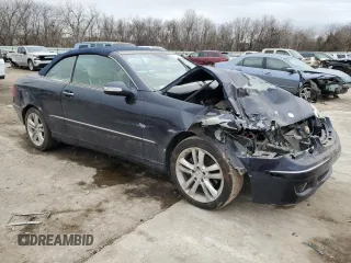 2006 Mercedes-Benz CLK 350 with VIN WDBTK56G26T063132, listed as a Copart auction lot 44773745 with 113,435 mi miles and Salvage title. Bid and sale history available at DreamBid. Image 4.