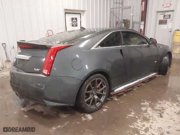 2011 Cadillac CTS-V Coupe with VIN 1G6DV1EP2B0126431, listed as a IAAI auction lot 41511633 with 52,738 mi miles. Bid and sale history available at carsss.com. Image 4.