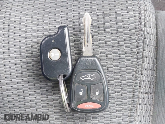 2007 Jeep Commander Sport с VIN 1J8HG48N47C672716, выставлен на аукционе IAAI как лот 41875158 с пробегом 195 212 миль миль и . История ставок и продаж доступна на DreamBid. Изображение 11.